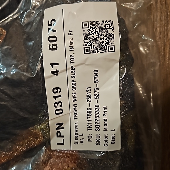 SAVAGE X FENTY TROPHY WIFE CHEEKY SLEEP SHORT & CROP TOP SET ISLAND PRINT SZ L - Picture 14 of 15